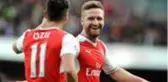 Arsenal'de zor günler geçiren Mesut'a takım arkadaşı Mustafi, destek verdi: Her zaman yanındayım