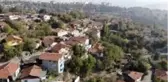 Yıkım kararı beklenen mahallede çatlak binalar korku saçıyorMahalle Muhtarı Davut Çayır: 