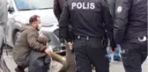 Edremit'te yaya geçidinde anne kıza araç çarptı