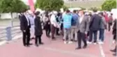 TÜGVA üyeleri, çadır kenti ziyaret etti