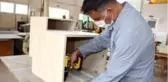 Bu üniversite mobilyalarını kendisi üretiyor