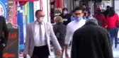 Kısıtlamayı duyan yaşlılar 
