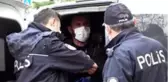 Korona virüs temaslı pazarcı kardeşler satış yaparken yakalandı
