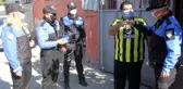 Son dakika haberi... Engelli genç polis olup vatandaşları virüse karşı uyardı