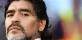 Efsane futbolu Maradona hayatını kaybetti