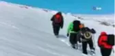 Kangallar dağcılarla zirve yaptı