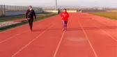 AFYONKARAHİSAR - Down sendromlu milli atlet Münevvere'nin motivasyon kaynağı annesi