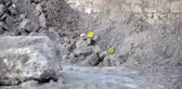Yıkılan metruk binada kafatası ve kemik parçaları bulundu