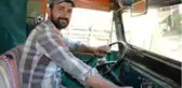 Kendisinden 32 yaş büyük dede yadigarı cipe gözü gibi bakıyor: Bu araç bizim her şeyimiz