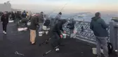 Balıkçılara 3 metre mesafe kuralı geliyor! Genelgeden dakikalar önce Galata Köprüsü'nde yoğunluk