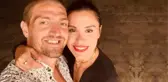 Oyuncu Şükran Ovalı, eşi Caner Erkin ile yatak pozunu paylaştı