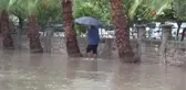 Antalya'da Gürcü uyruklu kadını boğulmaktan itfaiye kurtardı