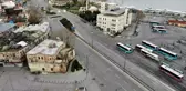 Kısıtlamanın üçüncü haftasında Eminönü Meydanı sessizliğe büründü