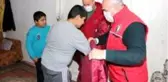 Vefa'lı görevliler yaşlıların yüzünü güldürdü