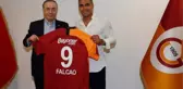 Mustafa Cengiz, Falcao için transfer ateşini yaktı: Devre arasında her şey olabilir