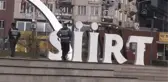 İHH'dan güvenlik güçlerine çikolata ikramı