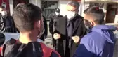 Son dakika haberi! Kısıtlamaya rağmen sokağa çıkanlar Emniyet Müdürü'ne yakalandı
