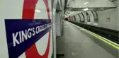 Kovid-19 önlemleri nedeniyle metro ve tren istasyonlarına sessizlik hakim