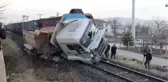 Elazığ'da hemzemin geçitte tıra yük treni çarptı: 5 yaralı