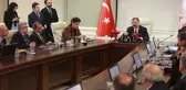 Bilim Kurulu üyesi Tezer: Aşı, 28 gün aralıkla uygulandığında antikor yanıtı daha yüksek