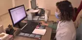 DOKTORLAR KOVİD-19'LA SAVAŞI ANLATIYOR - Koronavirüsü yenen doktor çift en çok kızları için üzüldü