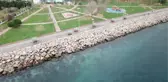 Kadıköy sahilinde tartışma yaratan çardaklar