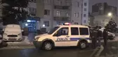 Hırsızlık şüphelisini bina sakinleri yakaladı