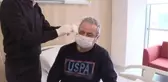 Kanserden yüzünün yarısını kaybeden hastaya yapay kemik ve omzundan alınan doku ile yeni yüz yapıldı