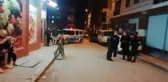 Bir apartman doğal gaz sızıntısı nedeniyle boşaltıldı