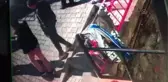 Kağıthane'de tüp taşıyan kamyonetin devrilmesi sonucu sürücüsü yaralandı