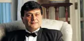 'Bir Başkadır' dizisiyle tekrar hatırlanan usta sanatçı Ferdi Özbeğen'in hayatı film oluyor
