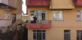 Kas hastası fedakar anne engelli çocuklarının sağlığına kavuşmasını istiyor