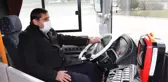 Geçersiz kartla otobüse binmeye çalışan yolcu şoföre saldırdı