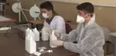 Son dakika haberi... Meslek lisesi öğrencileri dezenfektan üretimiyle 20'şer bin lira gelir elde etti