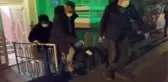 İşten evine dönen koca, eşini kafasında poşetle boğazı kesik halde buldu