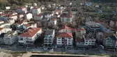 90 yaşındaki koronavirüs hastasını ziyarete giden aynı aileden 30 kişinin testi pozitif çıktı