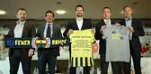 Fenerbahçe kupadan elendi! Taraftarlar, yenilginin faturasını tek bir isme çıkardı