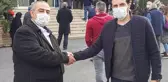 İETT şoförüne hakaret etti, ceza olarak durakta yolculara lokum dağıttı