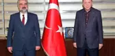 AK Parti İstanbul İl Başkanı adayı eski Saadet Partisi Gençlik Kolları Başkanı Osman Nuri Kabaktepe oldu