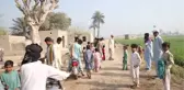 Türk kabin memurları ve kaptanların bağışlarıyla Pakistan'da 45 su kuyusu açıldı