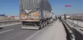 KÜTAHYA Kopan teli TIR'a takılan elektrik direği otomobilin üzerine devrildi
