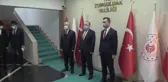 ZONGULDAK - Çanakkale'de 18 Mart'ta göndere çekilecek ay yıldızlı bayrak Zonguldak'a ulaştı