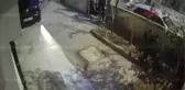 ANTALYA Kağıt toplayıcılar, demir kapıları çaldı