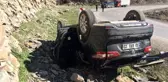Hurdaya dönen araçtan sağ kurtuldular