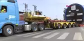 90 tekerlekli TIR, 147.5 tonluk yükünü 250 kilometre mesafeye 3 günde ulaştırdı