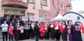 DİYARBAKIR Evlat nöbetindeki baba: Çocuklar gelene kadar buradan gitmeyeceğiz