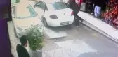 Şişli'de gasbedilen kadın ve ailesi metrelerce böyle sürüklendi