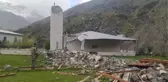Batman'da fırtına; minare yıkıldı