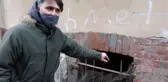 BEYOĞLU'NDA BİNAYA TIRMANARAK GİRİP, HIRSIZLIK YAPAN ŞÜPHELİ KAMERADA