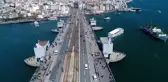 Eminönü'ndeki kalabalık eski günlerine döndü